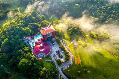 Hotel Summit Rainforest