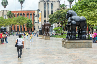 Visita Medellín y Museo de Antioquía