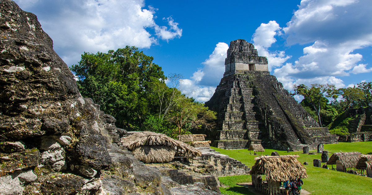 tikal, templo gran jaguar, ruinas, mayas