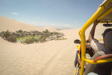 Buguies Oasis de Huacachina