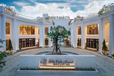 Silk Path Grand Sapa Resort
