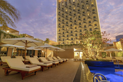 Hotel Sun and Moon Riverside